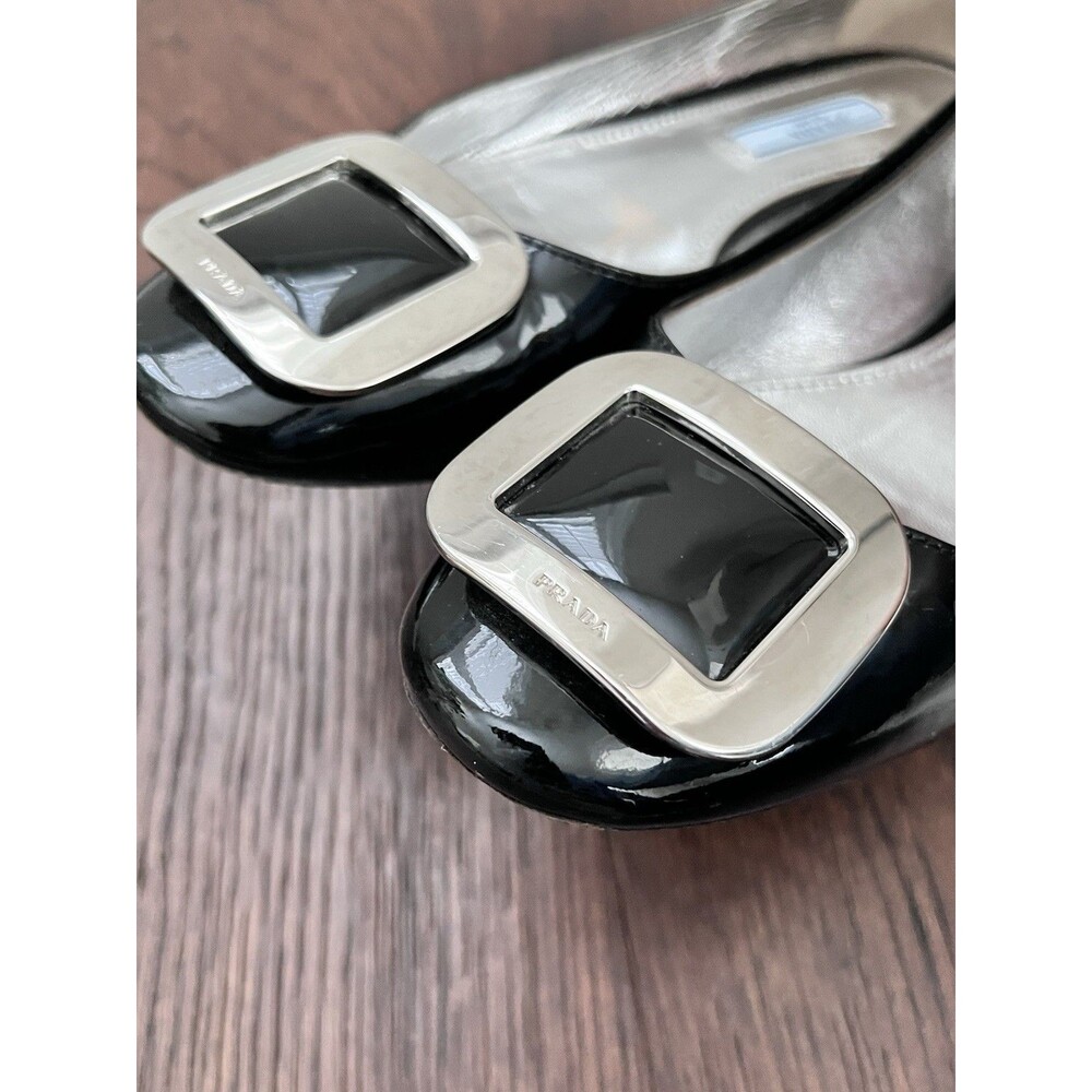 PRADA Black Patent Leather Ballet Flats Silver Detail Size 37 GUC - Picture 6 of 14